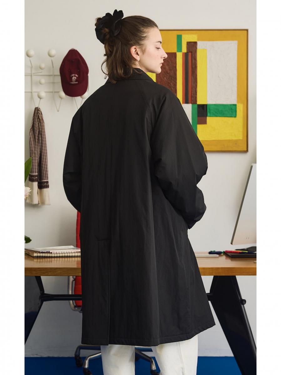 FEATHER COAT