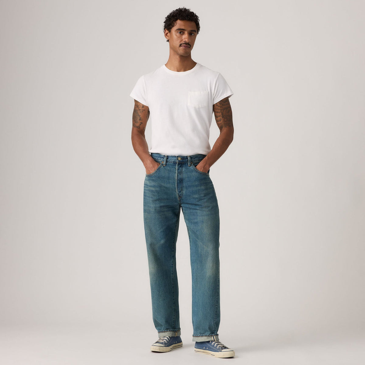 LEVI'S Vintage Clothing 1955 501 JEANS 50155-0100 着用イメージ