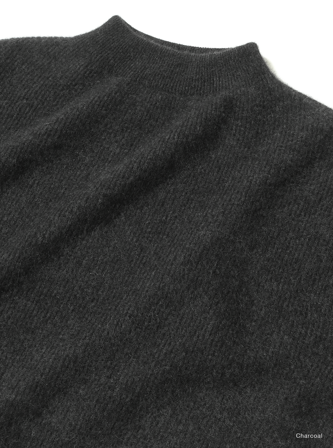 BATONER CASHMERE FOX BOAT NECK / CHARCOAL / ディテール・着用イメージ